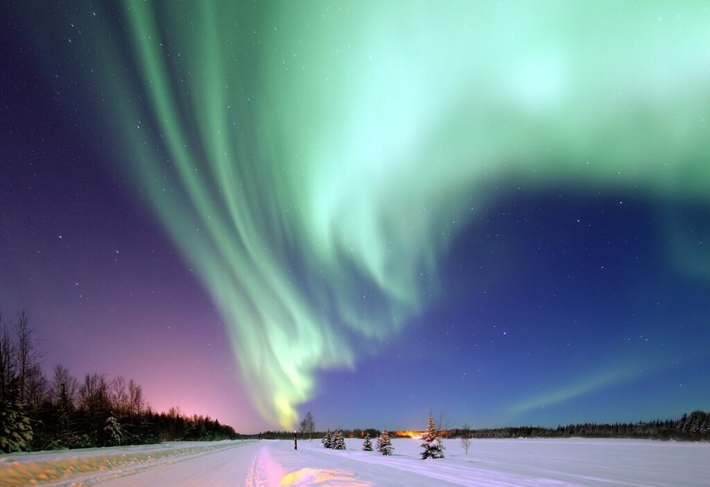 aurora borealis, nothern lights, polar aurora-1156479.jpg